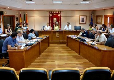 “La comisión de absentismo escolar es una herramienta esencial de coordinación entre el Ayuntamiento y la comunidad educativa”, ha destacado la concejala de Educación, Elena Galán