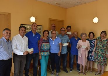 El pasado cinco de mayo se enfrentaron en el complejo Elola los ex jugadores del Real Madrid, Veteranos del Málaga Club de Fútbol y Asociación de Veteranos de Fútbol de Fuengirola en un partido cien por cien solidario