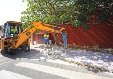 “Esta semana estamos haciendo una serie de actuaciones con el objetivo de que nuestro municipio sea lo más accesible posible”, ha declarado el edil de Servicios Operativos, Salvador Rodríguez