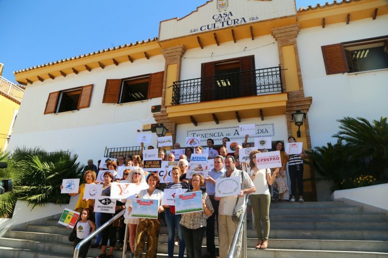 En la edición anterior, el encuentro albergó una treintena de asociaciones de todo tipo (asistenciales, culturales, deportivas y sociales) en la plaza de Pueblosol