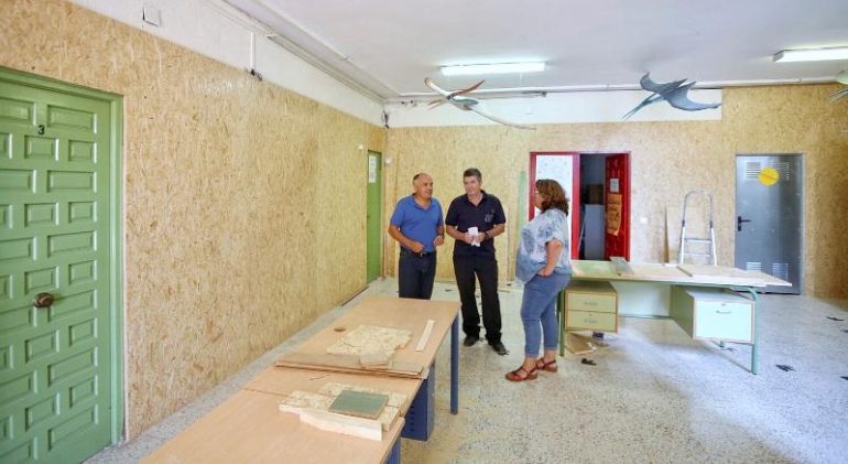 A poco menos de un mes para el inicio del curso escolar, la mayor parte de actuaciones han terminado y otras están en proceso de finalización