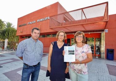 La concejala de Cultura, Elena Galán, destaca también que el 99% recomendaría la Biblioteca a sus conocidos y que el servicio de wi-fi haya dejado de ser una queja