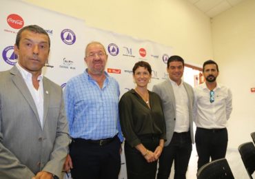 El Campeonato de España de esta disciplina, patrocinado por el Puerto Deportivo, la Diputación Provincial y Mayoral, se celebra en aguas del municipio desde mañana 31 de agosto hasta el domingo 3 de septiembre