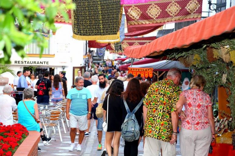 “Los comerciantes de la zona me han manifestado su satisfacción con la celebración del  zoco”, ha destacado el concejal de Comercio, Bernardo Jiménez