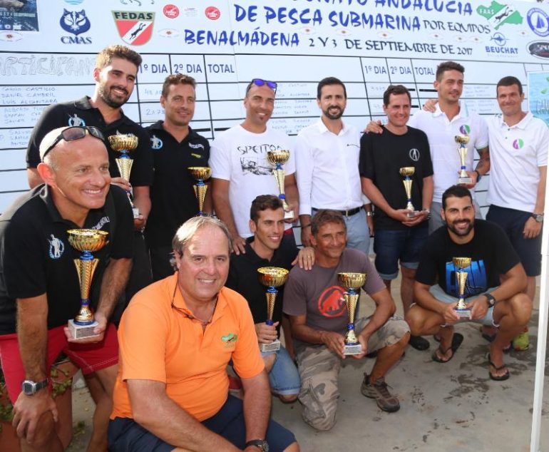 El trofeo a la pieza mayor fue para el Club La Espera, de Granada, con una captura de un bonito que dio casi 2 kilos en la báscula