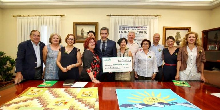 El dinero recaudado procede del sorteo de una valiosa pieza de patchwork organizado en el contexto de la I Exposición Internacional de Art Quilt Patchwork