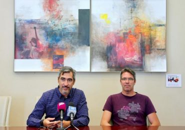 Matías Bravo es un joven benalmadense cuyo autismo se ha visto agravado por una variante de epilepsia de complejo tratamiento