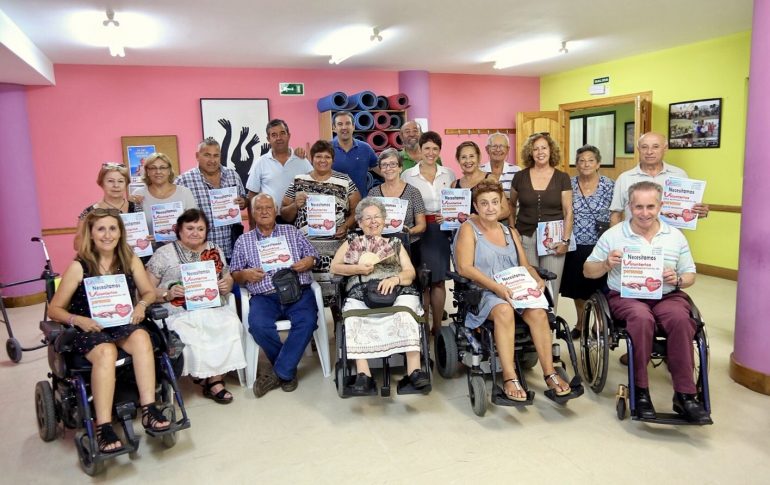 “Hago un llamamiento a todos los vecinos de Benalmádena a que se hagan voluntarios para acompañar a las personas que lo necesitan”, ha manifestado Laddaga