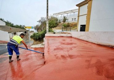 “Las actuaciones han consistido en llevar a cabo la construcción de un acerado perimetral”, ha puntualizado el concejal Oscar Ramundo