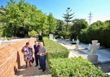 Con motivo de la celebración del Día de Todos los Santos