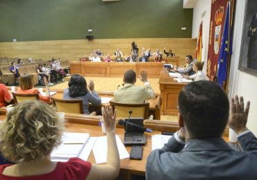 También se ha dado luz verde a distintas operaciones de crédito, “encaminadas a la recuperación económica”, ha asegurado la portavoz del equipo de Gobierno, Maribel Tocón