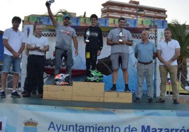 El deportista, patrocinado por el Puerto Deportivo de Benalmádena, es segundo en la general provisional del Campeonato de España en categoría Ski Junior