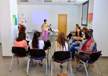 Se están abordando materias como la importancia de la marca personal o la viabilidad económica