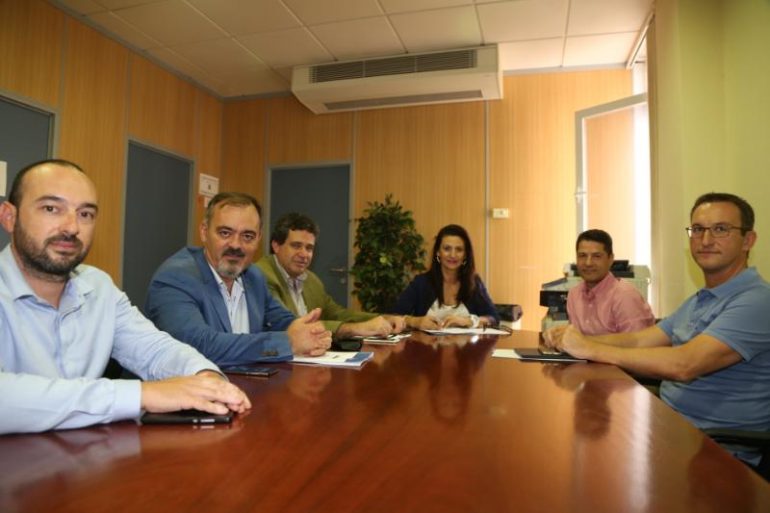 Otro de los proyectos en los que ya se está trabajando es la elaboración de un plano callejero “con todos los establecimientos adheridos al Centro Comercial Abierto de Benalmádena”