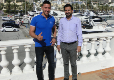 La marina benalmadense ayudará al deportista proporcionándole equipación y material deportivo