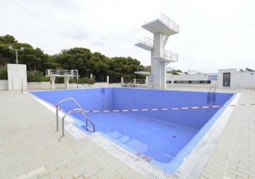 Además se acondicionarán las taquillas, duchas y gradas, entre otras actuaciones