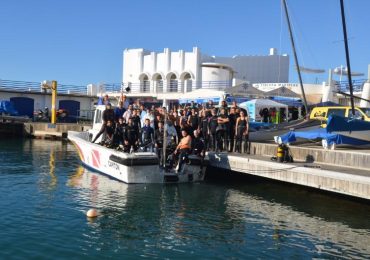 Se ha recogido hasta una rejilla metálica de 200 kilos y dos farolas de barco de grandes dimensiones