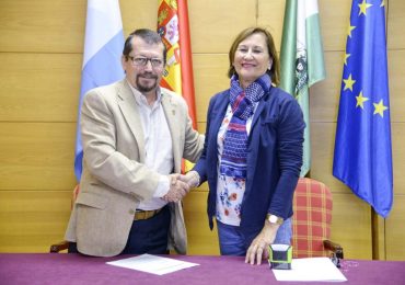 Con el fin de mejorar la atención a los enfermos de Alzheimer y sus familias