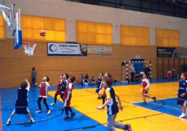 Empieza con ilusión y acierto la Liga Educativa de Baloncesto