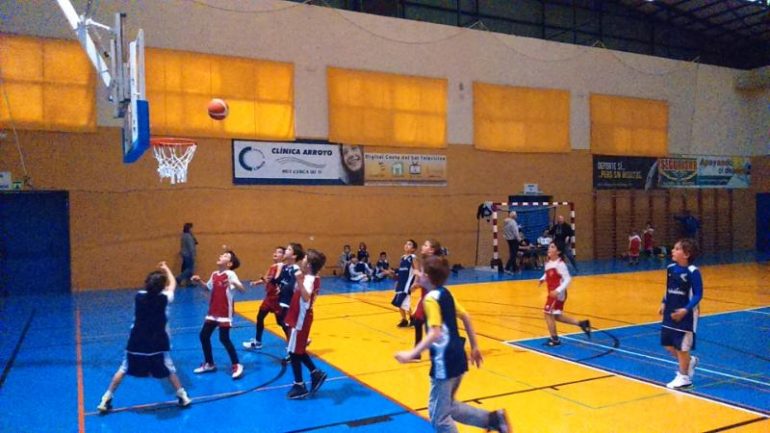 Empieza con ilusión y acierto la Liga Educativa de Baloncesto