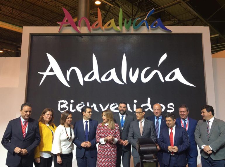 Como el destino turístico con mayor inversión en innovación de la planta y operaciones de compra hoteleras