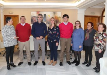 El alcalde Víctor Navas junto a la concejala Ana Scherman mantuvieron el encuentro esta mañana
