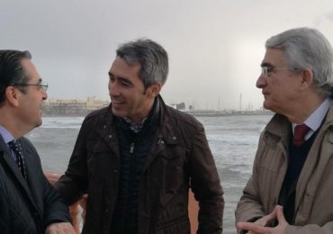 Con el fin de agilizar la construcción de una nueva escollera semisumergida en Benalmádena