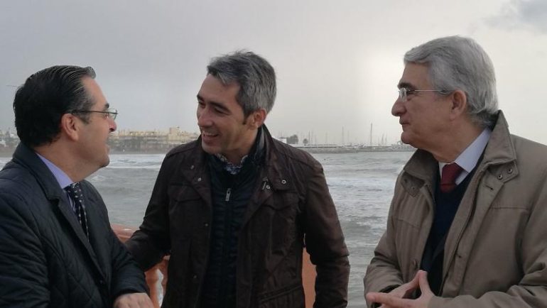 Con el fin de agilizar la construcción de una nueva escollera semisumergida en Benalmádena