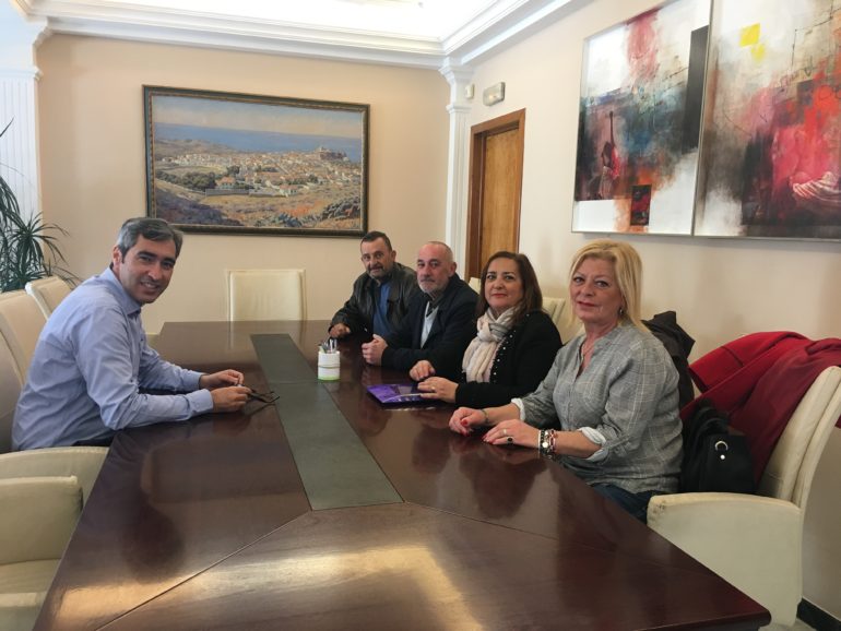 “Desde este equipo de gobierno apoyamos la necesidad de apostar por el asociacionismo vecinal”, ha valorado el alcalde de Benalmádena, Víctor Navas