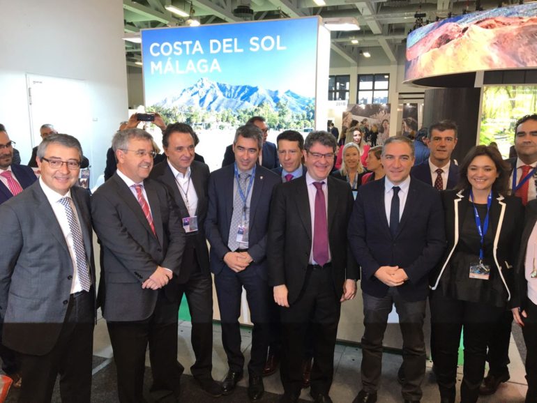 El alcalde presenta el nuevo vídeo promocional de la ciudad, renovada en calidad y una oferta multiplicada para todos los segmentos