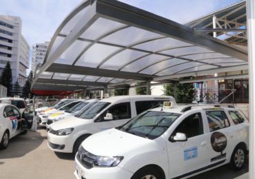 Y sustituyendo la existente en la Avenida del Parque