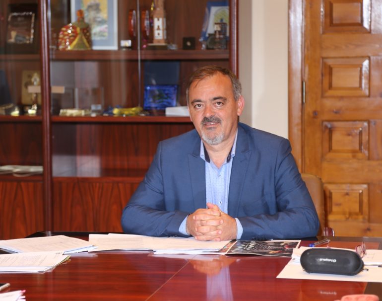 Con el fin de impulsar la actividad económica y la creación de empleo