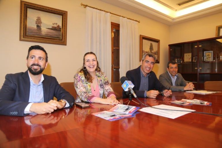 Desde el Puerto Deportivo se harán becas de hasta 40 plazas para niños empadronados en el municipio