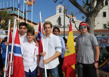 Tras una ceremonia religiosa en la iglesia de la Inmaculada Concepción, se ha celebrado un pasacalles infantil con la Banda de Música Municipal