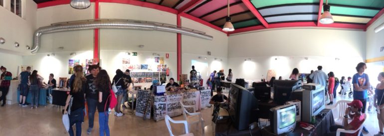 El programa de actividades, que incluía desde ajedrez a talleres de ilustración u origami, se extendió desde las 11.00 a las 20.00 horas