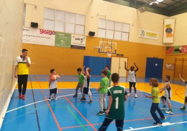 Alrededor  de 400 niños disfrutaron de estos encuentros