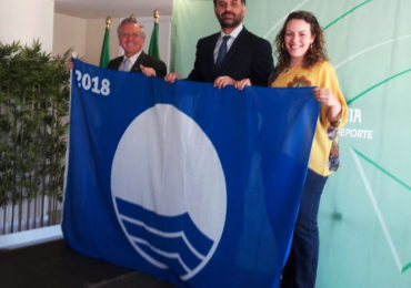 Las playas Fuente de la Salud y Torrebermeja-Santa Ana, junto con el Puerto Deportivo, vuelven a obtener este prestigioso galardón por tercer año consecutivo