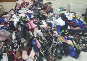 “La Policía Local está realizando un gran esfuerzo para preservar los derechos e interés de nuestro comercio”, ha valorado el concejal de Comercio, Bernardo Jiménez