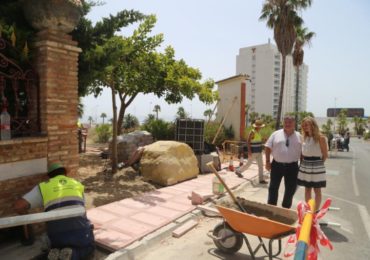 “Los trabajos consisten en la remodelación del acerado de la avenida Europa”, ha explicado la concejala de Empleo, Beatriz Olmedo