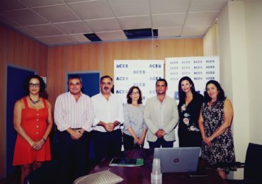 “En el encuentro hemos abordado aspectos del desarrollo del Centro Comercial Abierto de Arroyo de la Miel”, ha informado el concejal de Comercio Bernardo Jiménez