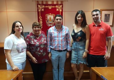 (Encuentro tras la visita en Pleno)