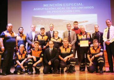 Con un acto de reconocimiento a ciudadanos y comercios ejemplares en materia de seguridad