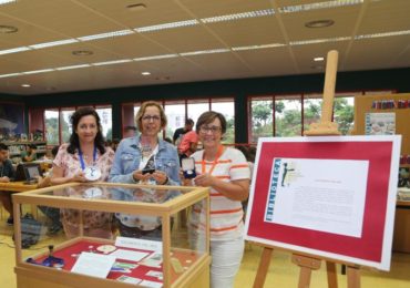 -En la biblioteca de Arroyo de la Miel