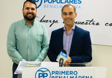 -Candidato del PP Juan Antonio Lara y el Secretario local Juan Olea