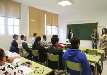 Ambas cofinanciada por la Consejería de Empleo, Empresa y Comercio de la Junta de Andalucía, el Ministerio de Trabajo, Migraciones y Seguridad Social y el Ayuntamiento