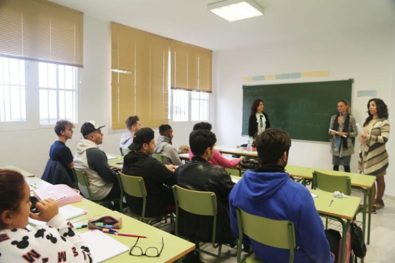 Ambas cofinanciada por la Consejería de Empleo, Empresa y Comercio de la Junta de Andalucía, el Ministerio de Trabajo, Migraciones y Seguridad Social y el Ayuntamiento