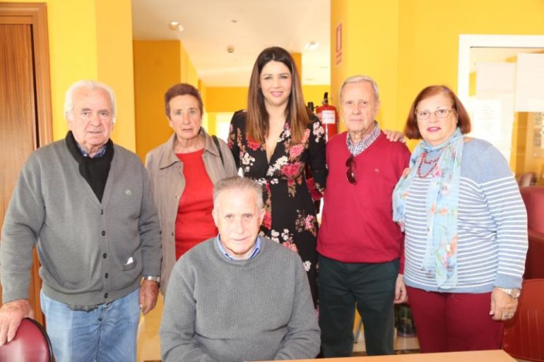 -Aquellos mayores que quieran participar en la Cabalgata de Reyes deberán inscribirse en los dos centros de participación activa a partir del 17 de diciembre
