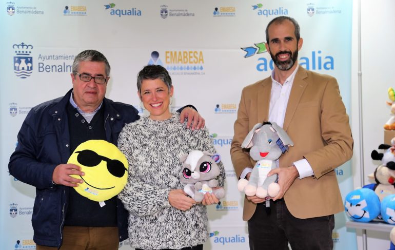 -“La empresa municipal de aguas se siente muy identificada con el municipio y no puede dejar pasar la ocasión de aportar su granito de arena“