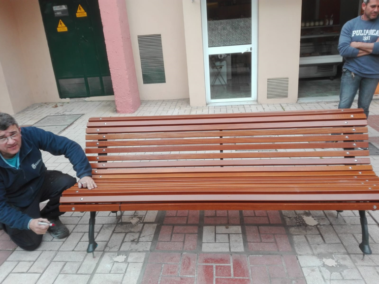 “En esta ocasión los trabajadores de Servicios Operativos están desarrollando su labor en calle Higuera”, ha apuntado Rodríguez