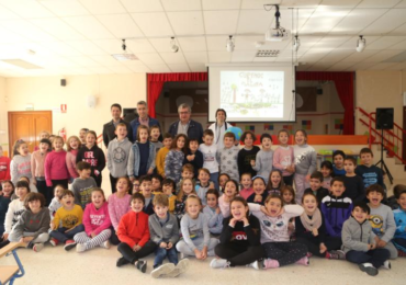 La campaña tiene como objetivos educar y concienciar a los más pequeños sobre la importancia del cuidado y respeto a nuestro planeta